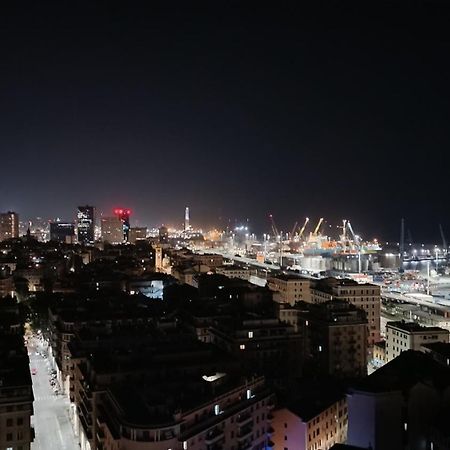 Attico Con Vista Su Genova Génova Exterior foto
