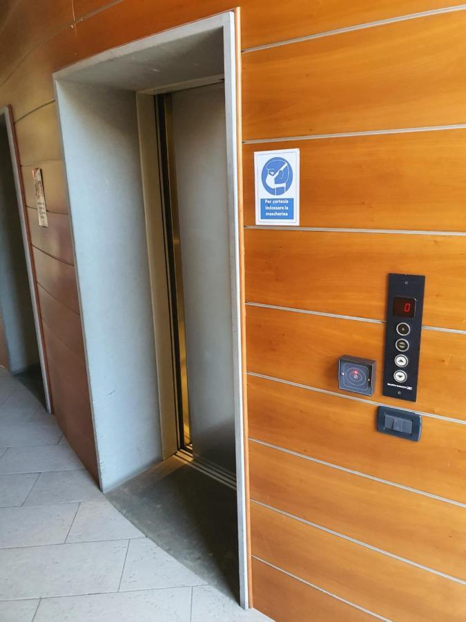 Attico Con Vista Su Genova Génova Exterior foto