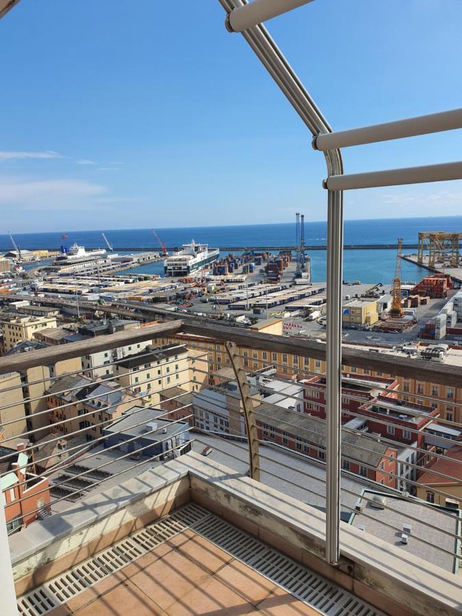 Attico Con Vista Su Genova Génova Exterior foto