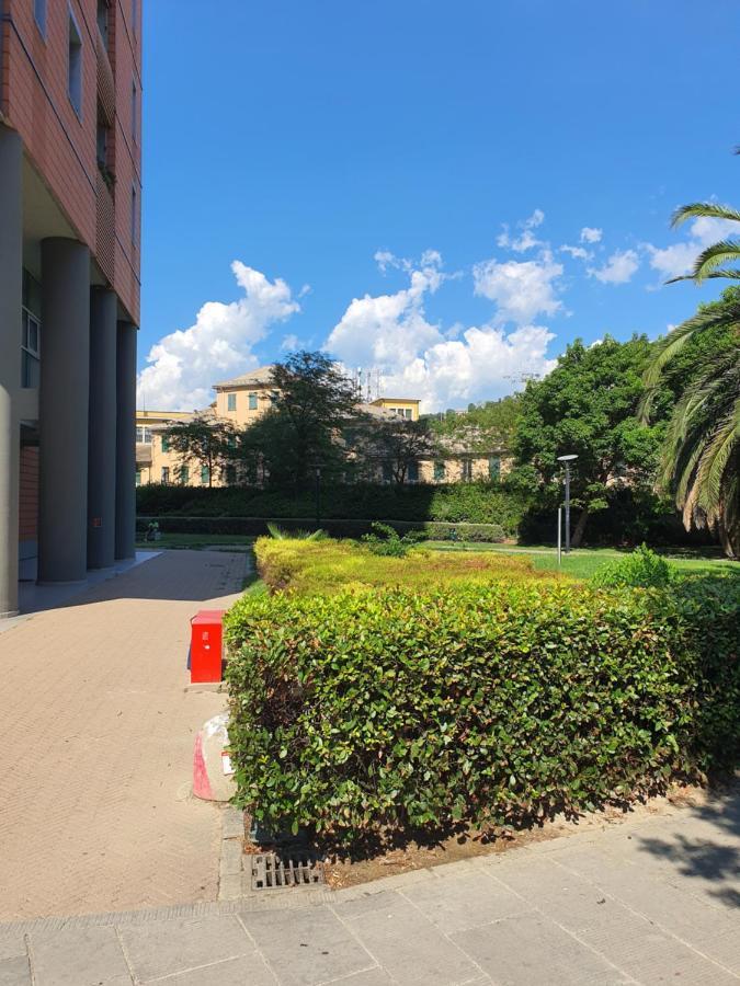 Attico Con Vista Su Genova Génova Exterior foto