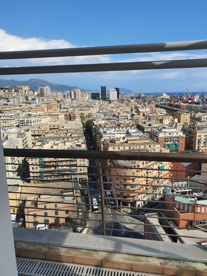 Attico Con Vista Su Genova Génova Exterior foto