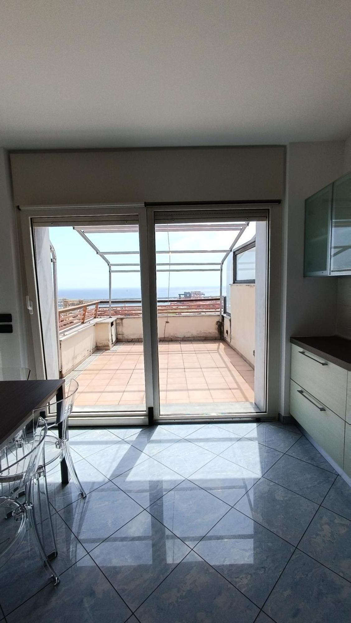 Attico Con Vista Su Genova Génova Exterior foto