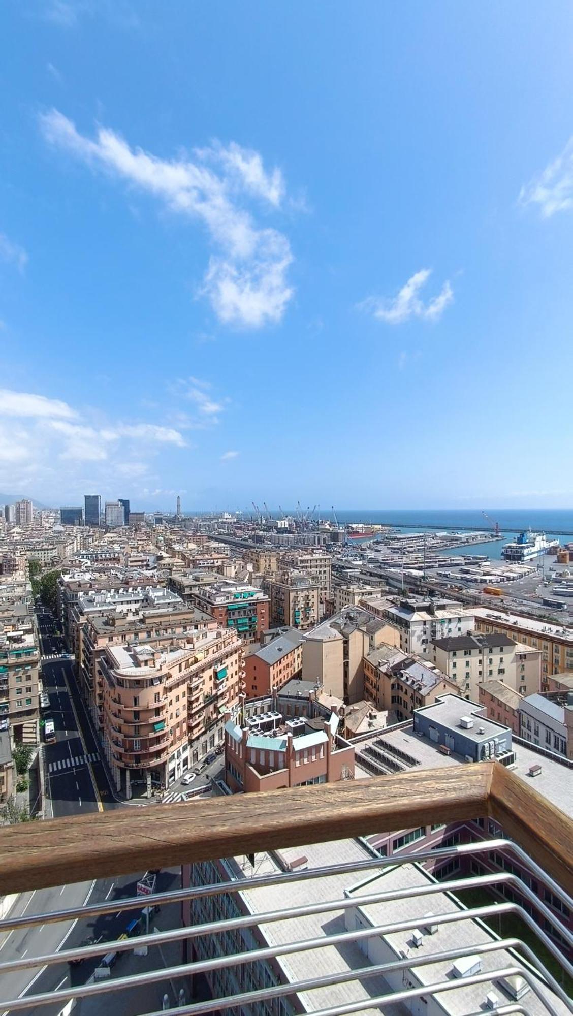Attico Con Vista Su Genova Génova Exterior foto